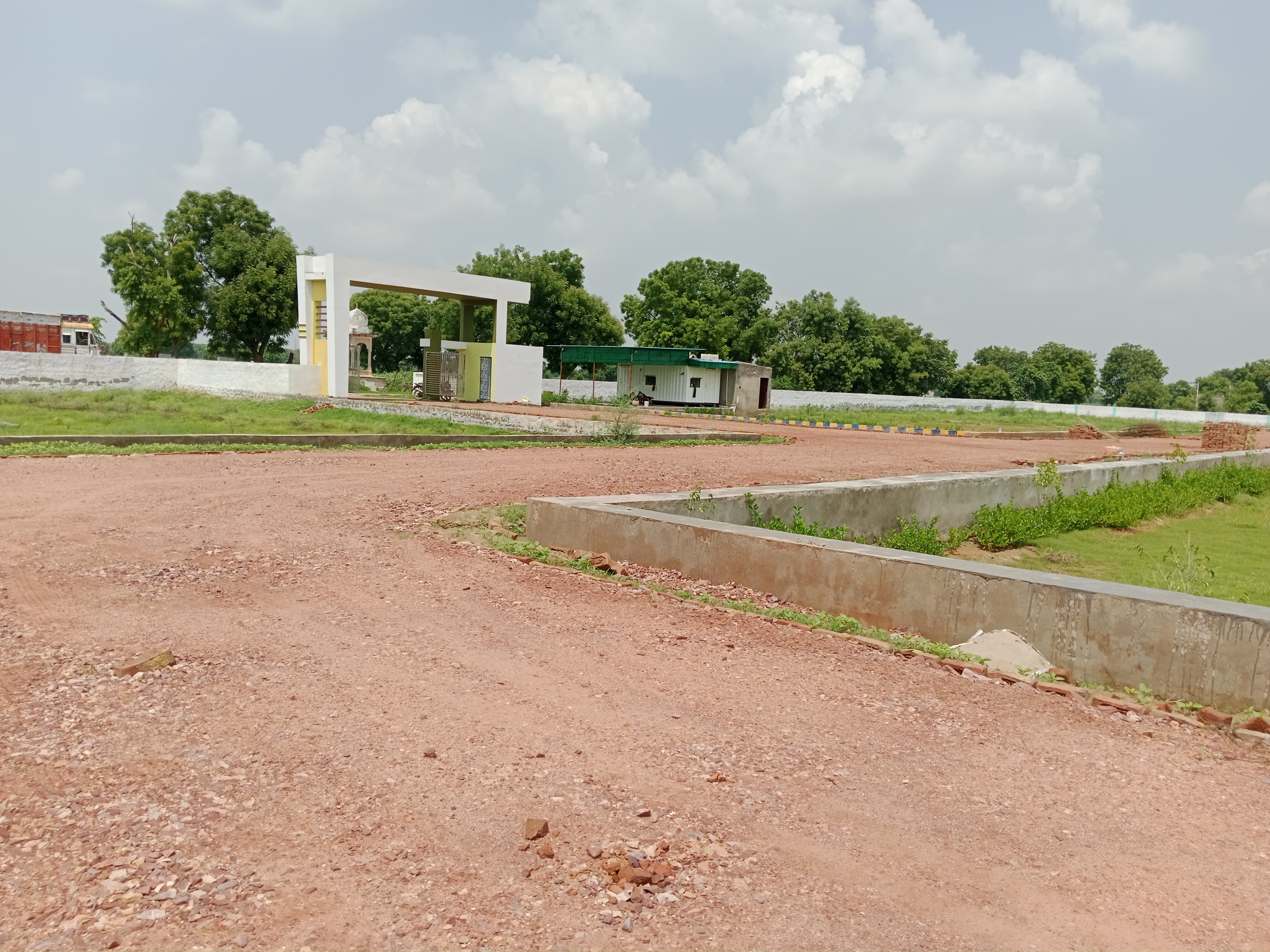 Plot For Sale in Adinath Builders Agra 
