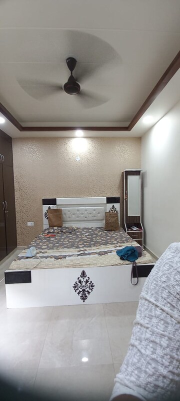 Bedroom in 2 BHK Builder Floor at RPS Palm Drive, Sector 88 – for Rent