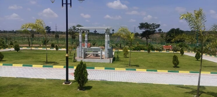 Garden, bidadi  1200 Sq.Ft. Plot In Bidadi Bangalore 9076266