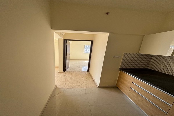 2 BHK Apartment For Sale in Omkar Signet