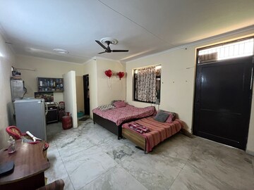 Bedroom in 1 RK Independent House at Sector 46 – for Rent
