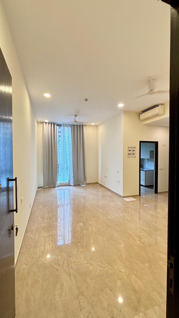 2 BHK Apartment For Rent in Hiranandani Atlantis