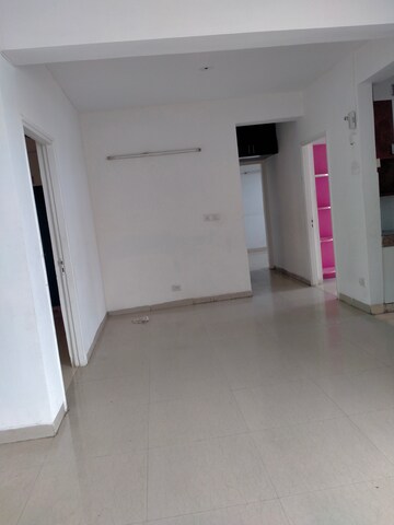 Building Lobby in 3 BHK Apartment at Tulip White, Sector 69 – for Rent