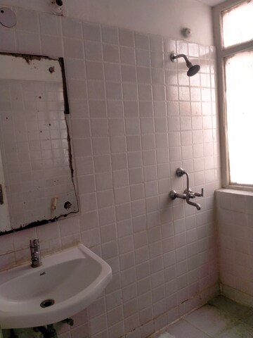 Bathroom in 3 BHK Apartment at Tulip White, Sector 69 – for Rent