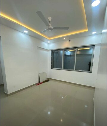 Master Bedroom in 1 BHK Apartment at Vikhroli East – for Rent