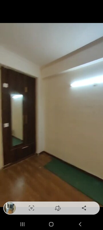 Room in 2 BHK Apartment at Supertech Ecovillage I, Sector 1 Greater Noida – for Rent
