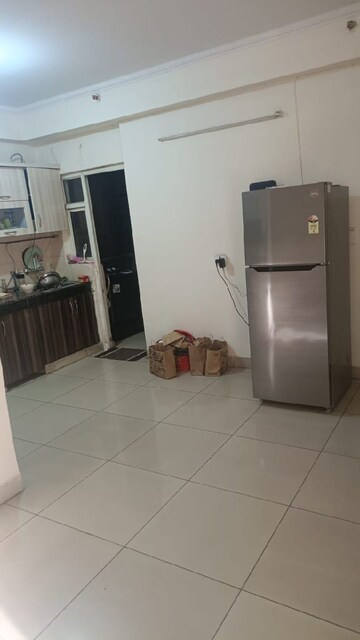 Bathroom in 3 BHK Apartment at Aims Golf Avenue II, Sector 75 – for Rent