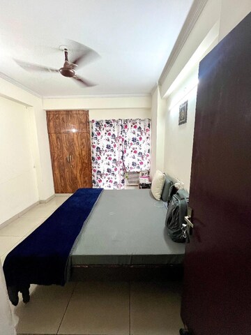 Furnished Amenities in 3 BHK Apartment at Aims Golf Avenue II, Sector 75 – for Rent