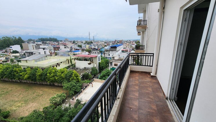 Balcony, gms road 3 Bedroom 1600 Sq.Ft. Builder Floor In Gms Road Dehradun 9077604