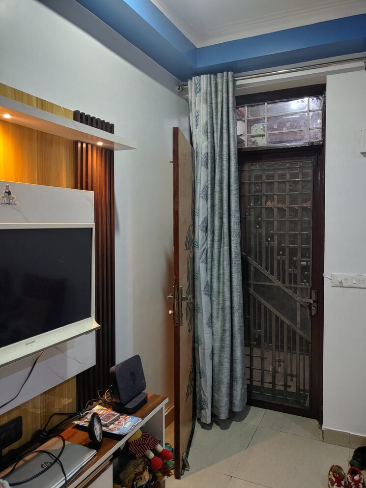 Living Room, panchsheel-wellington 2 Bedroom 729 Sq.Ft. Apartment In Dundahera Ghaziabad 9077625