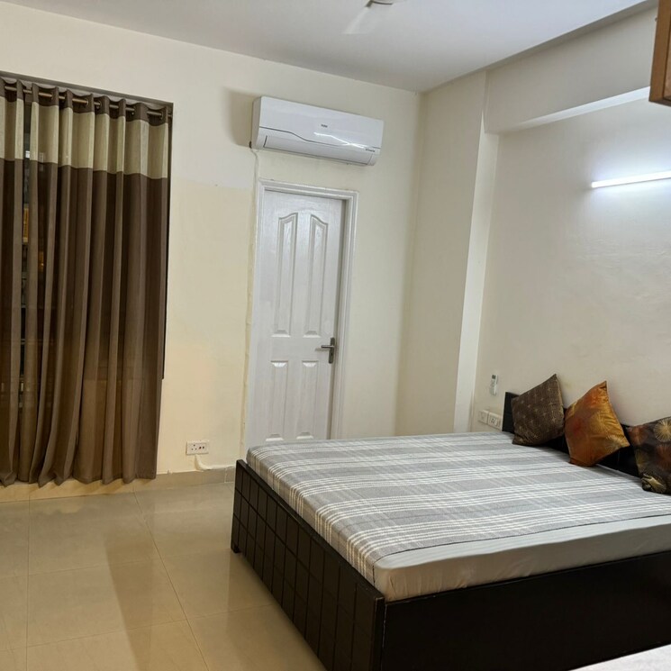 Bedroom, great-value-sharanam 3.5 Bedroom 1129 Sq.Ft. Apartment In Hajipur Noida 9077614