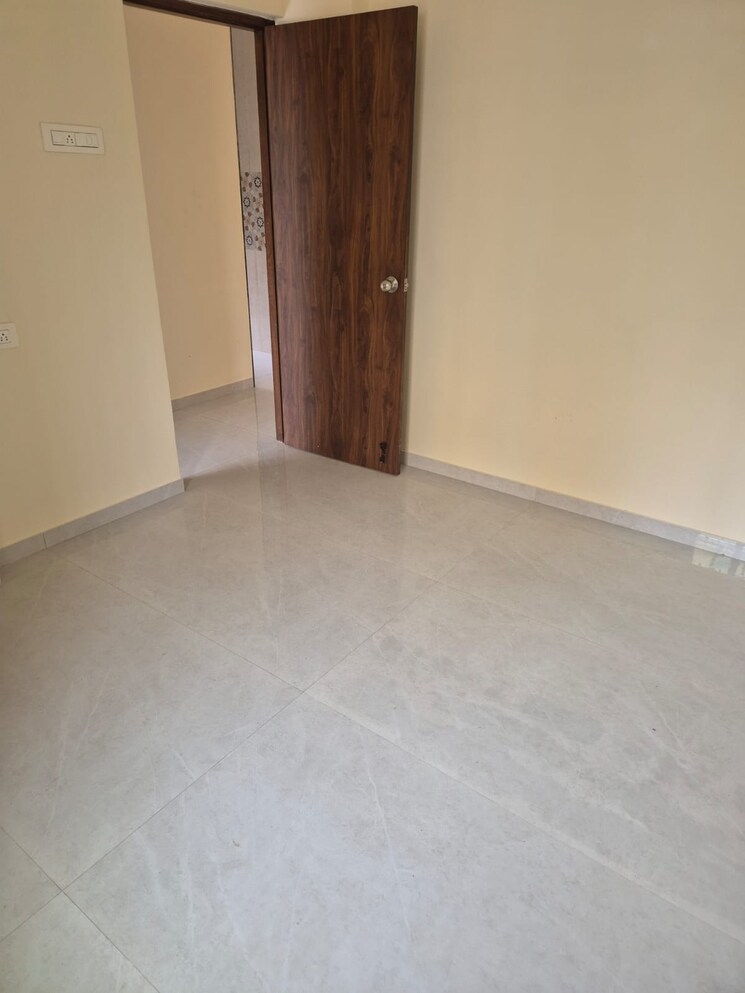 Bedroom, gaurang-tulsi-vrindavan-chs 2 Bedroom 851 Sq.Ft. Apartment In Naupada Thane 9077642