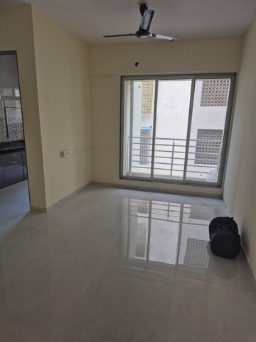 2 BHK Apartment For Rent in Gaurang Tulsi Vrindavan CHS, Naupada