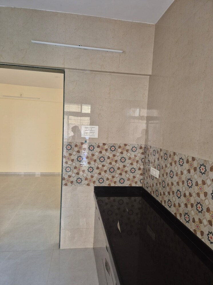 Kitchen, gaurang-tulsi-vrindavan-chs 2 Bedroom 851 Sq.Ft. Apartment In Naupada Thane 9077642