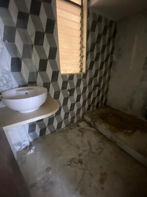 Bathroom in 2.5 BHK Apartment at Kalpataru Srishti, Mira Road – for Rent