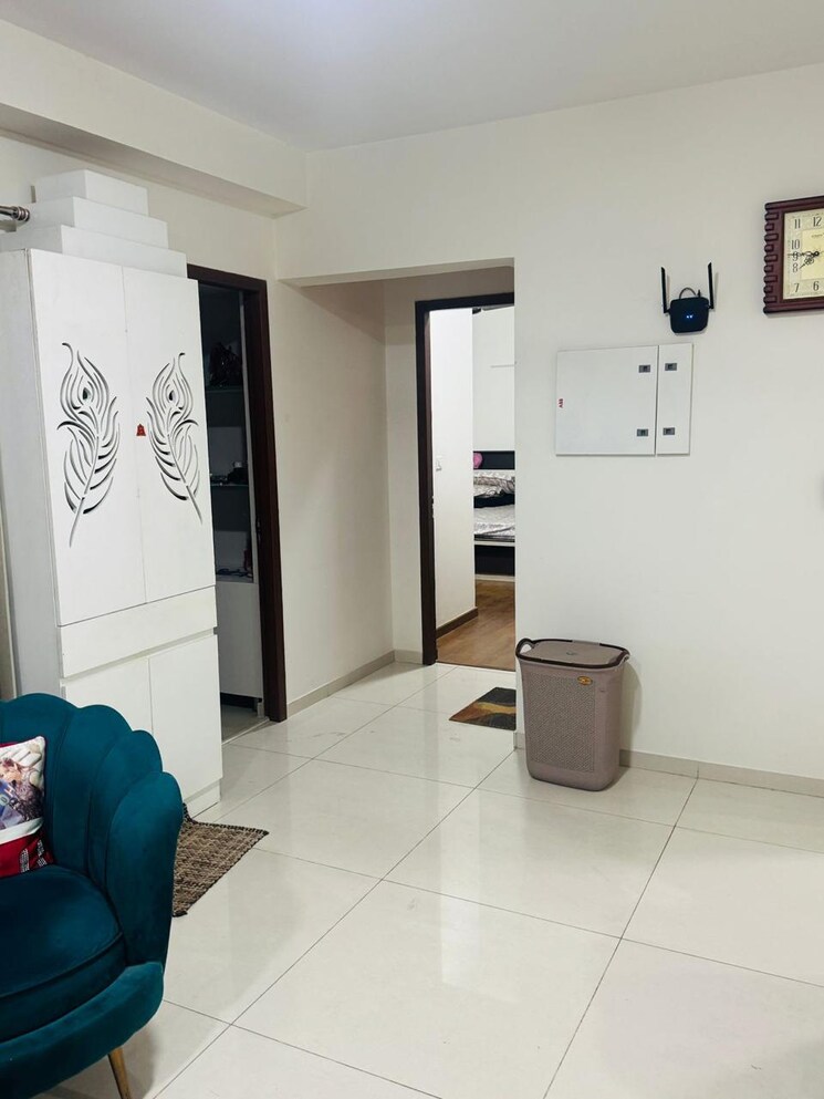 Team Area, shapoorji-pallonji-joyville-gurgaon 3 Bedroom 1852 Sq.Ft. Apartment In Sector 102 Gurgaon 9077647