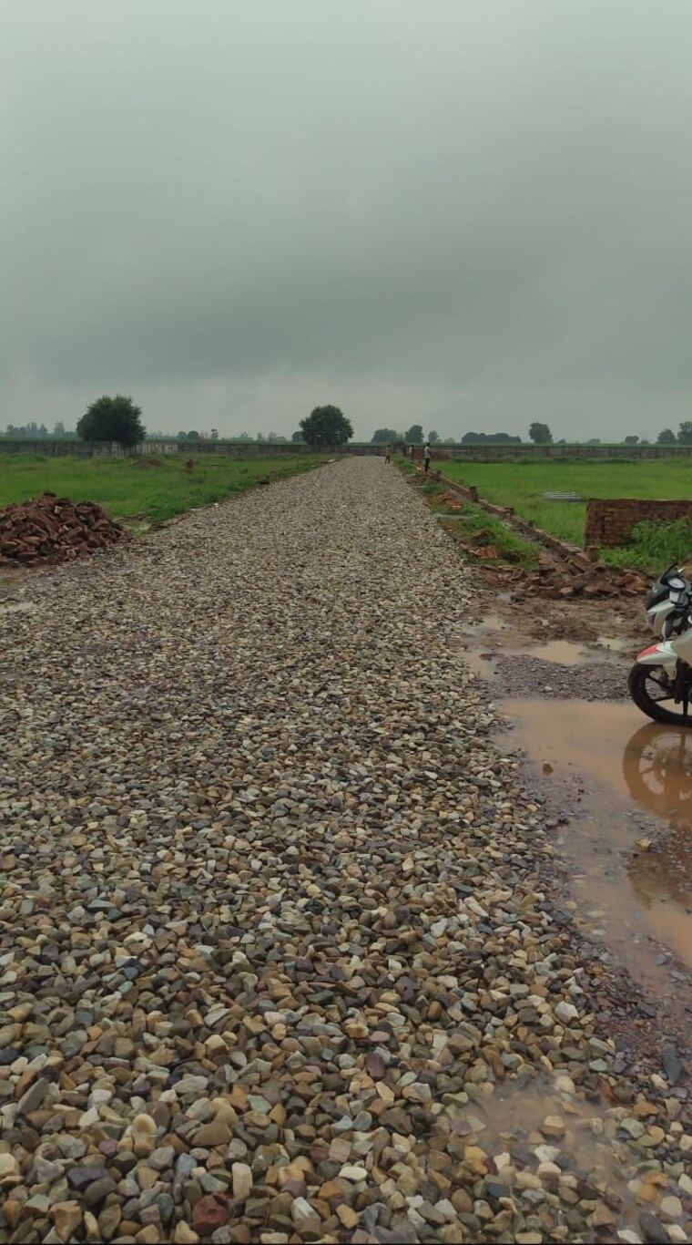 undefined, rohta road  100 Sq.Yd. Plot In Rohta Road Meerut 9077668