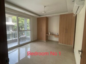 Room in 4 BHK Builder Floor at Saket – for Sale