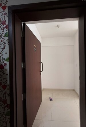 Bathroom in 3 BHK Apartment at Shapoorji Pallonji Joyville Gurgaon, Sector 102 – for Sale