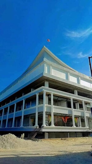  Shop – Exterior View View at Modipuram - for Sale