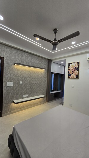 Furnished Amenities in 3 BHK Builder Floor at Sector 28 – for Sale