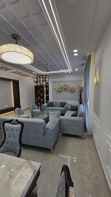 Team Area in 3 BHK Builder Floor at Sector 28 – for Sale