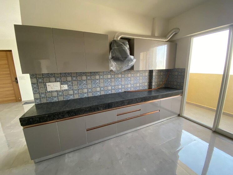 Kitchen, tulip-yellow 3 Bedroom 1034 Sq.Ft. Apartment In Sector 69 Gurgaon 9077755