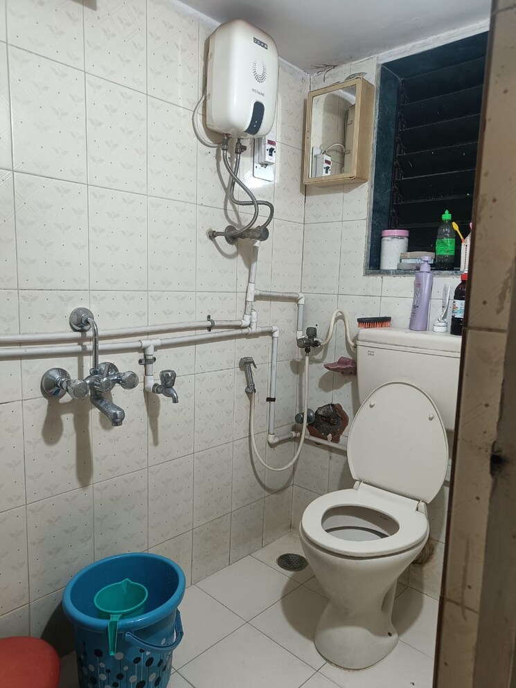 Bathroom, rutu-park 1 Bedroom 550 Sq.Ft. Apartment In Thane West Thane 9077751