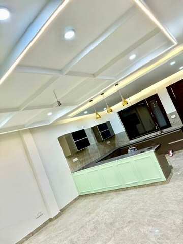 Furnished Amenities in 5 BHK Independent House at Sector 91 – for Sale