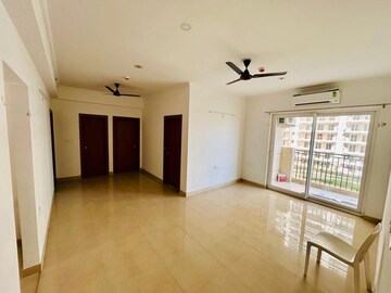 Room in 3 BHK Apartment at ATS Happy Trails, Sector 10 Greater Noida – for Sale