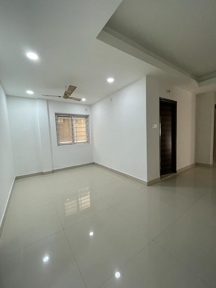 Room, jubilee hills 4 Bedroom 3050 Sq.Ft. Apartment In Jubilee Hills Hyderabad 9077771