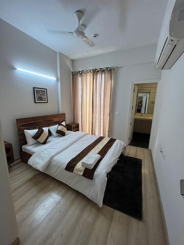 Bedroom in 3 BHK Apartment at DLF The Ultima, Sector 81 – for Rent