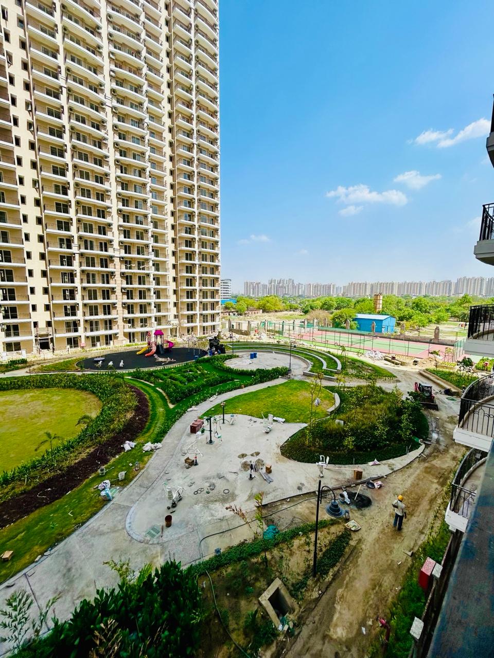 3 BHK + Servant Room 1625 Sq.Ft. Apartment in ATS Happy Trails