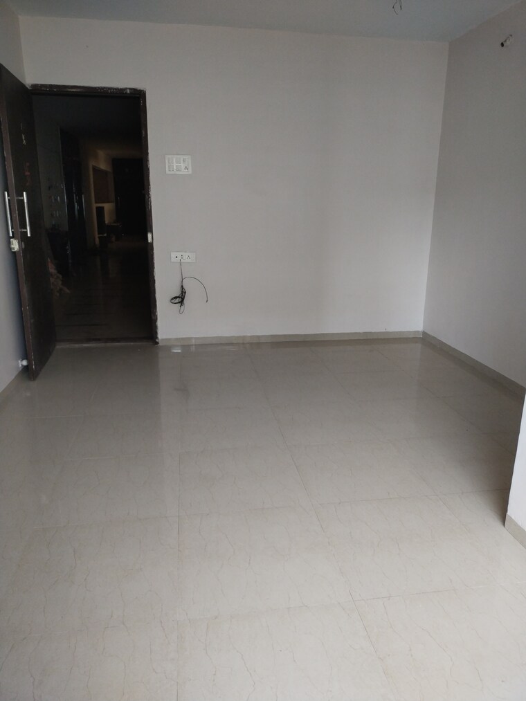 Room, karanjade 1 Bedroom 700 Sq.Ft. Apartment In Karanjade Navi Mumbai 9077821