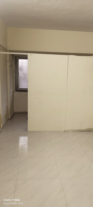 Room in 1 RK Apartment at Devi Krupa CHS, Ghatkopar East – for Rent