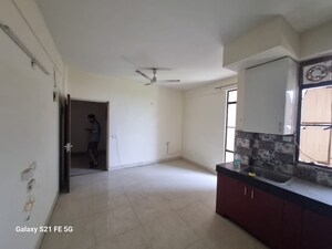 Room in 1 BHK Apartment at Signature Global Synera, Sector 81 – for Sale