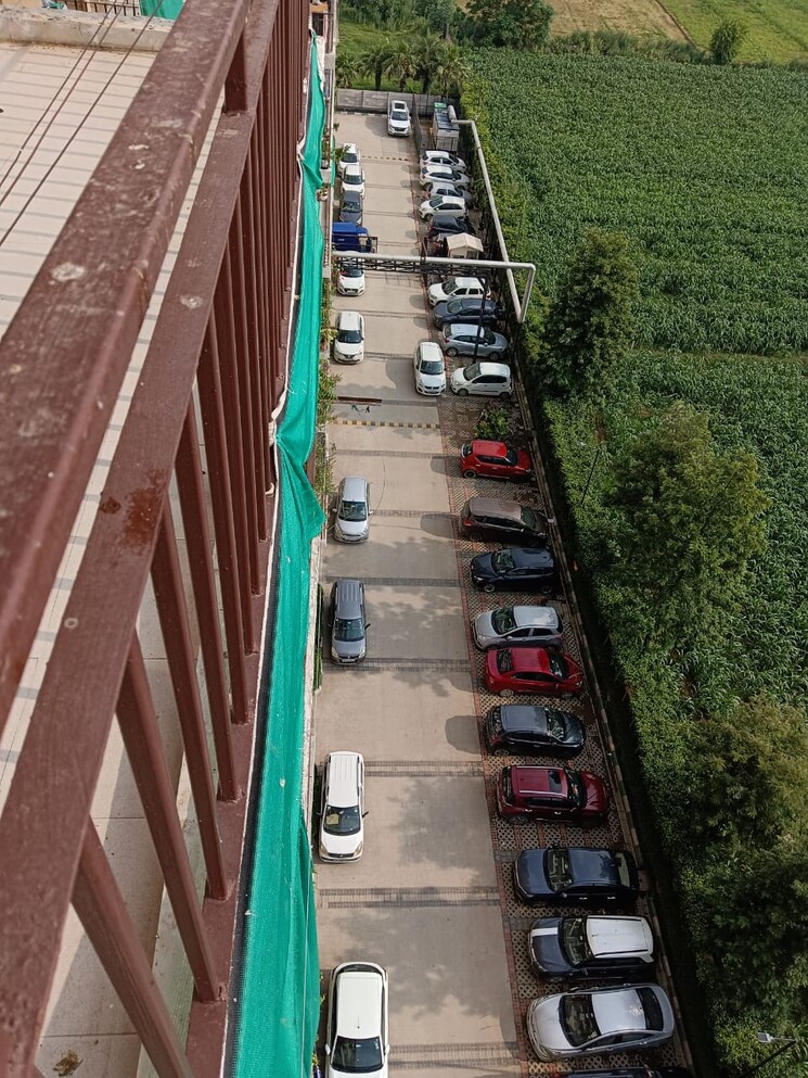 Balcony, signature-global-synera 1 Bedroom 432 Sq.Ft. Apartment In Sector 81 Gurgaon 9077841