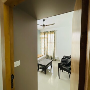 Room in 2 BHK Apartment at Pyramid Fusion Homes, Sector 70a – for Rent