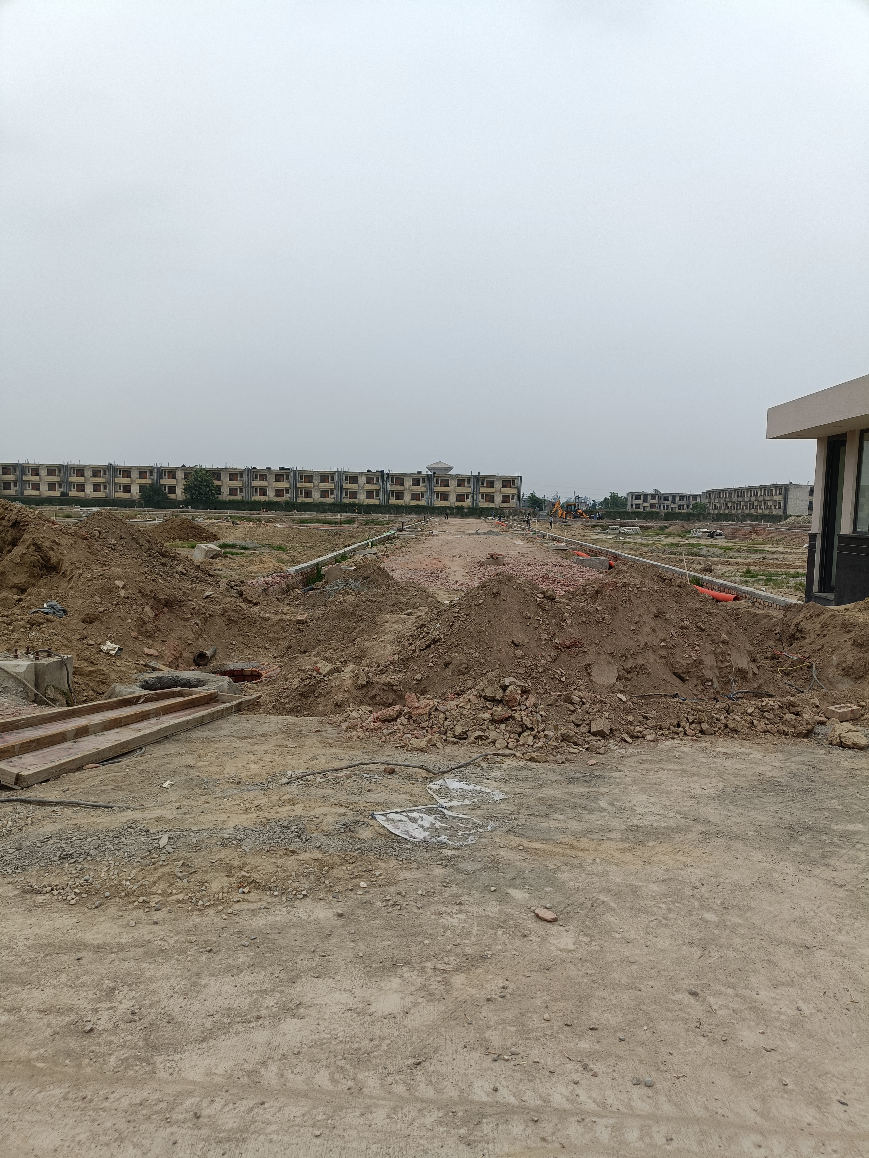 Plot For Sale in Owner 