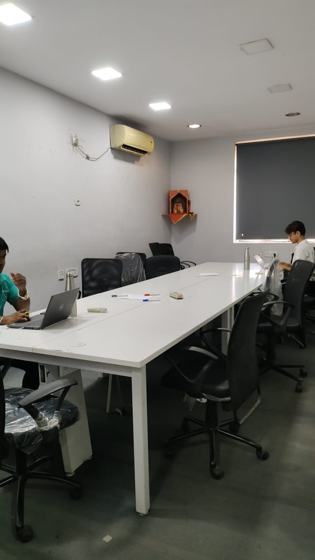 Office Space For Rent in Poonam Building 