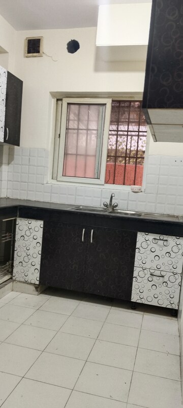 Kitchen in 3 BHK Apartment at BPTP Park 81, Sector 81 – for Rent
