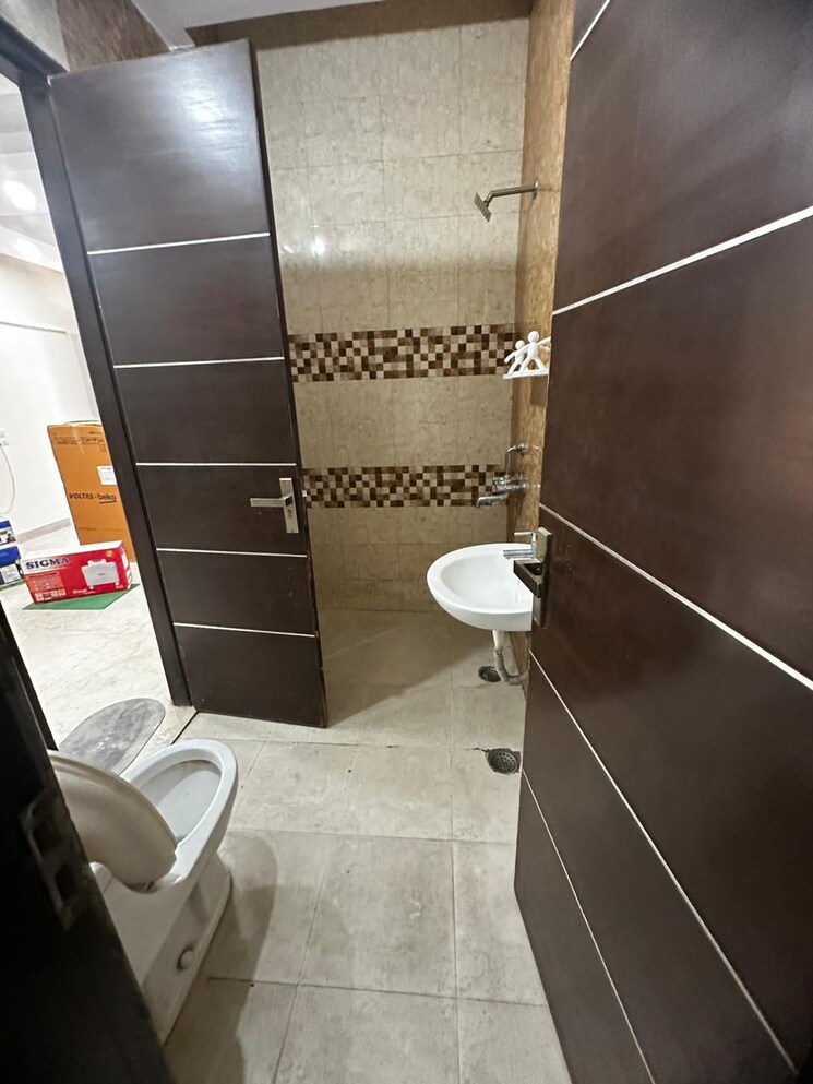 undefined, sector 14 1 RK 429 Sq.Ft. Independent House In Sector 14 Gurgaon 9077899