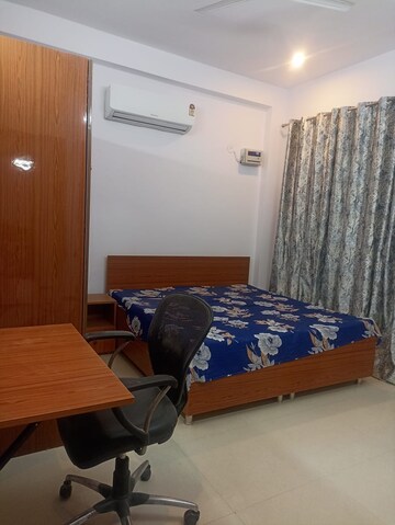 Bedroom in 1 RK Independent House at Sector 14 – for Rent