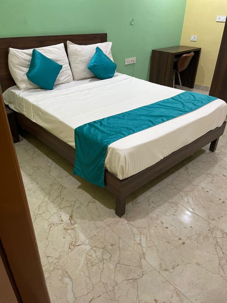 Bedroom, sector 14 1 RK 429 Sq.Ft. Independent House In Sector 14 Gurgaon 9077899