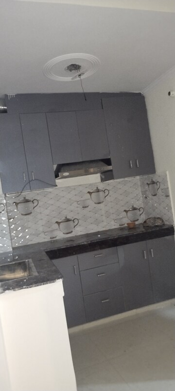 Kitchen in 2 BHK Builder Floor at Mayur Vihar Phase 1 – for Rent