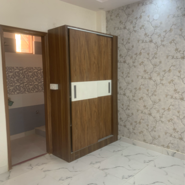  2 BHK Builder Floor at Vasundhara Sector 1 – for Sale