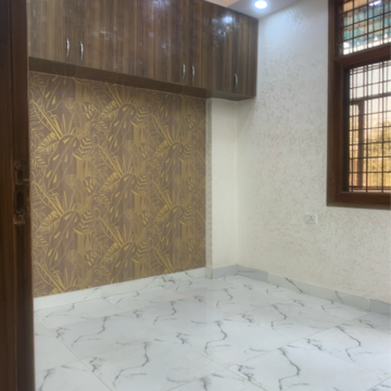 Room in 2 BHK Builder Floor at Vasundhara Sector 1 – for Sale