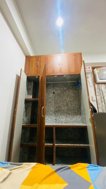Furnished Amenities in 1 RK Independent House at Sector 14 – for Rent