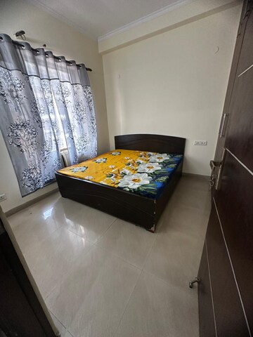 Bedroom in 1 RK Independent House at Sector 14 – for Rent