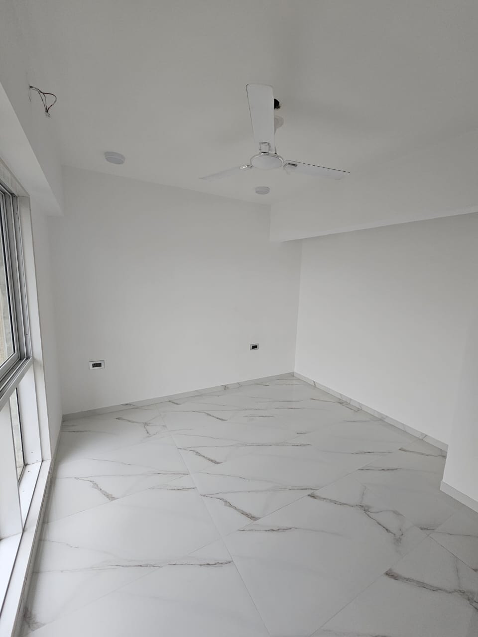 1 BHK 325 Sq.Ft. Apartment in Shivalik Bandra North Gulmohar Avenue